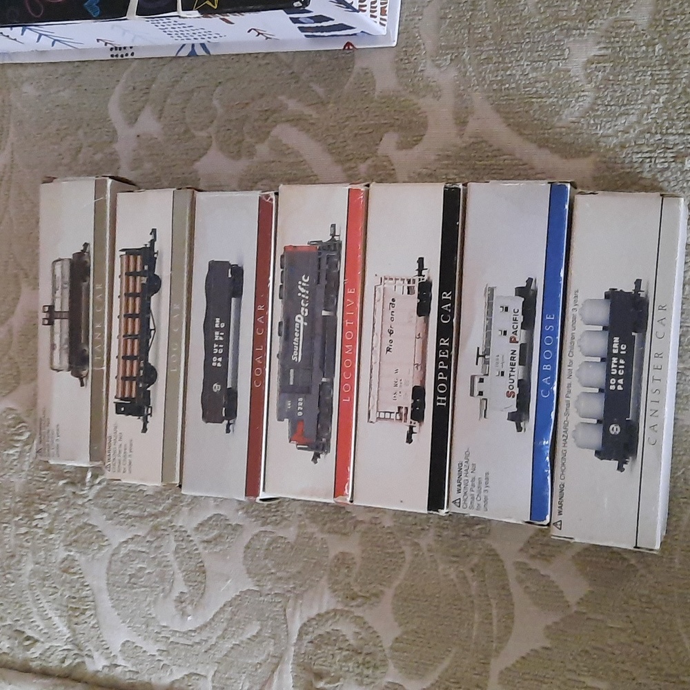 7 Southern Pacific Cars